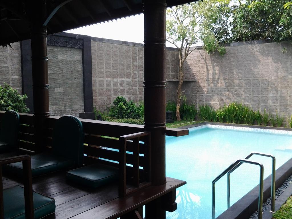 Rumah Anda Bandung Buitenkant foto